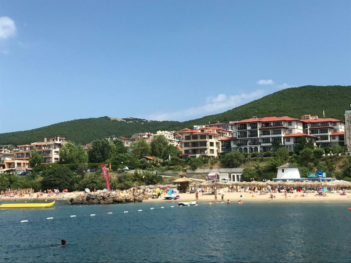 Bademite Residence Apartments Sveti Vlas Bagian luar foto