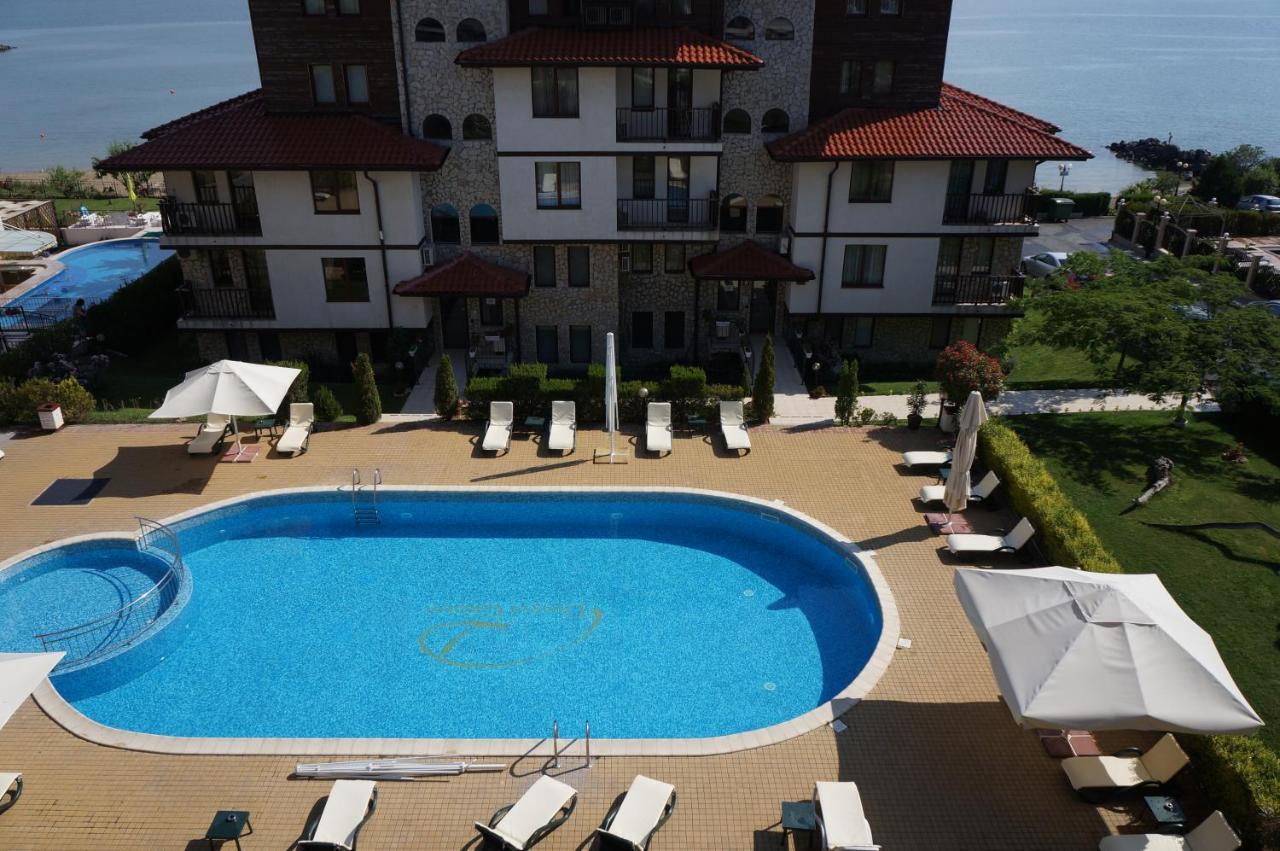 Bademite Residence Apartments Sveti Vlas Bagian luar foto